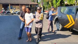 The ODGJ Perpetrator Who Stabbed The Imam Of The Al Hidayah Mosque, Sragen, Was Often Feeded By Victims