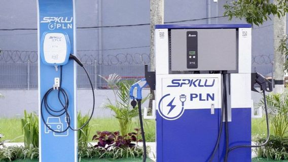 PLN Gandeng 28 SPKLU,SPBKLU和家庭充电开发商业实体的合伙人,这是名单!