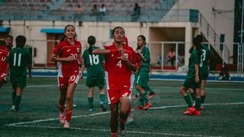 卡塔琳娜·斯塔林(Katarina Stalin)在2026年亚洲杯预选赛开幕式上激励印度尼西亚U-17女子国家队的胜利