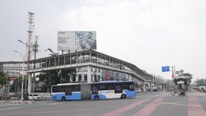  Ditutup Sejak Juli Imbas Pembangunan LRT Jakarta, Halte Velodrome Kini Kembali Beroperasi