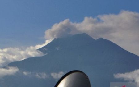 Gunung Kerinci Erupsi, Kemenhub: Bandara dan Jalur Penerbangan Terdekat Masih Beroperasi Normal