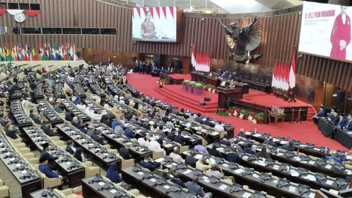 Puan Ajak Parlemen OKI Tolak Relokasi Warga Gaza di Pembukaan PUIC