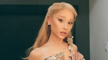 阿丽亚娜·格兰德(Ariana Grande)承认她对自己的音乐生涯不满