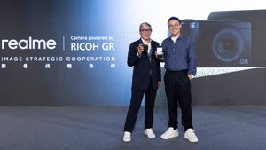realme Gandeng RICOH GR Hadirkan Pengalaman Street Photography di GT 8 Pro