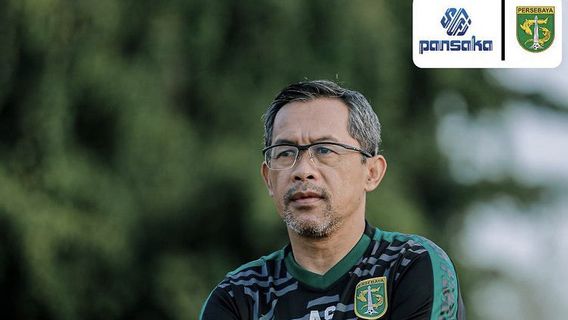 Bali United Vs Persebaya Surabaya Belum Dimainkan, Aji Santoso Sudah Memulai 