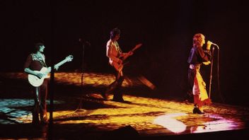 《今日历史上滚石乐队演唱会中间的谋杀案》，1969年12月6日