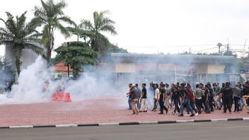 Anticipating Security Disturbances During The 2024 General Election, Banten Police Holds Security Simulations