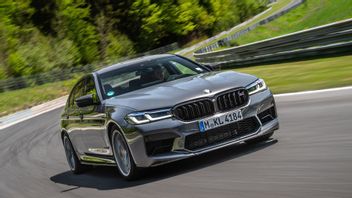 Leave Dual-Clutch Transmission, BMW M: Automatic Transmission Is The Future