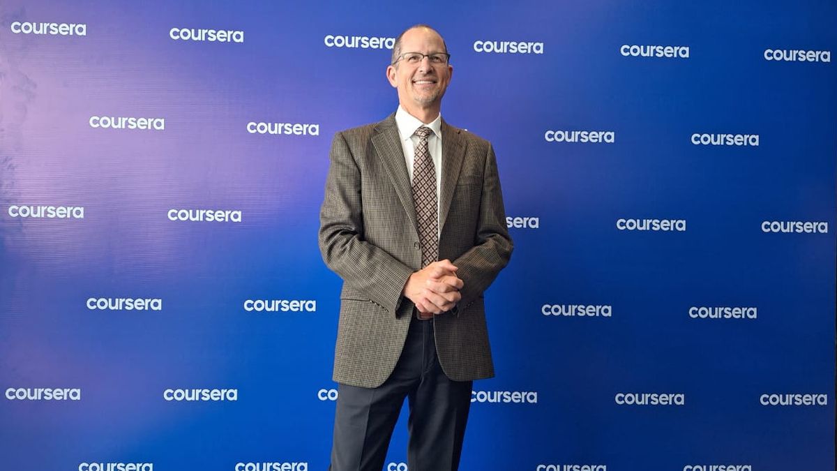 Coursera Learning Platform Targets 10-15 Million Users From Indonesia