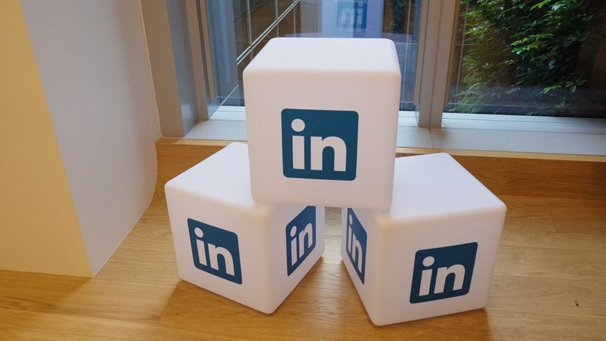 LinkedIn يجعل منصتها أكثر نضارة من خلال تقديم دبليو