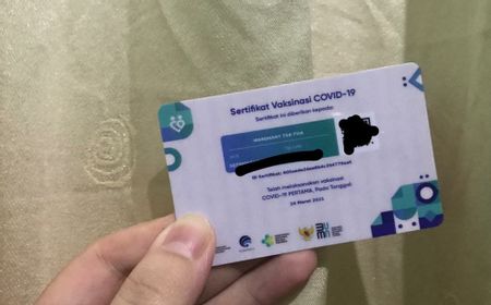 Ramai Cetak Sertifikat Vaksin, Apa Ada Aturannya?