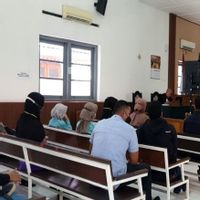 阅读Pleidoi，被指控为Dilatsar Menwa UNS案件请释放法官
