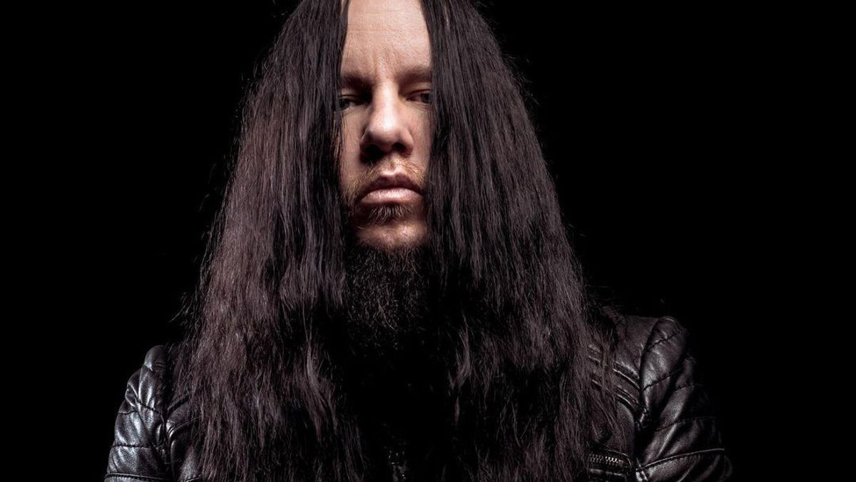 Berduka atas Kepergian Joey Jordison, Personel Slipknot Unggah Foto Hitam 