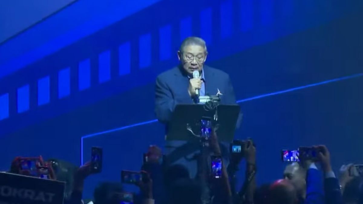 أثناء وجوده في باسيتان ، لم يحضر SBY الدورة السنوية للبرلمان