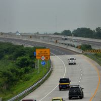 One Way KM 132–70 Diberlakukan, Menhub: Urai Kepadatan Arus Balik ke Jakarta