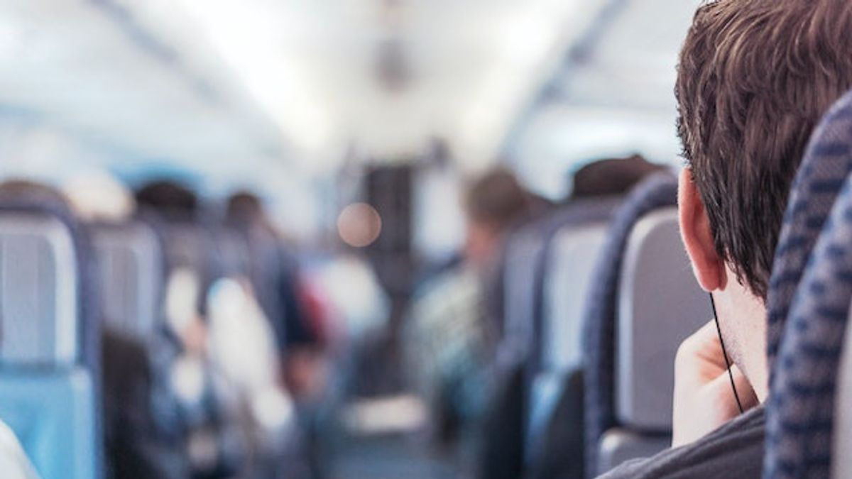 6 Tips Mengatasi Aerophobia, Rasa Takut Melakukan Perjalanan dengan Pesawat Terbang