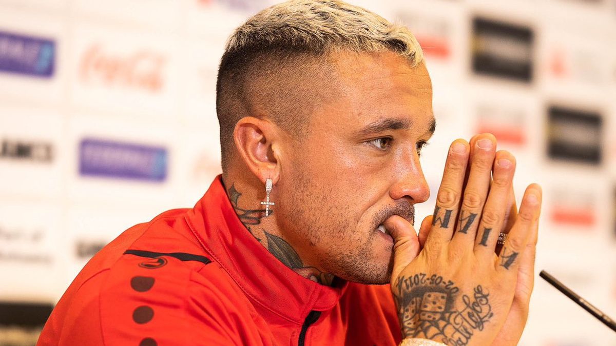 Arrested For Cocaine Cases In Belgium, Radja Nainggolan Often Gets Involved In Disciplinary Problems