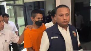 Selain Disetubuhi Bertahun-tahun, Tokoh Agama Bejat di Bekasi Ini Minta Anak Angkatnya Kirim Foto-Video Panas
