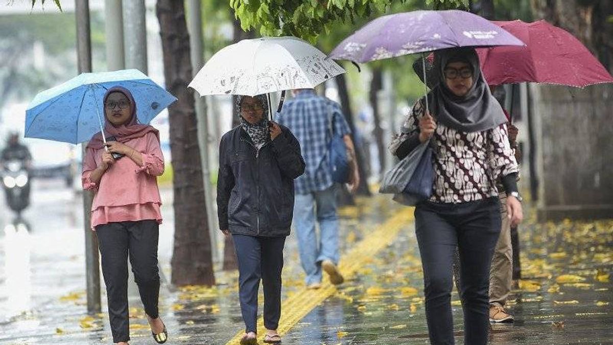 天気予報火曜日5月24日:ジャカルタの部分と大都市で雨