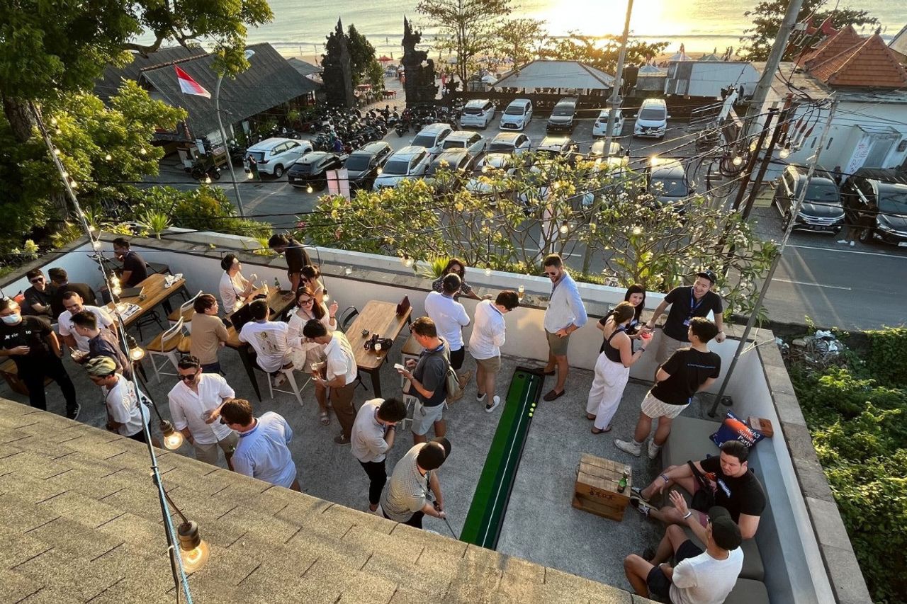 DOOR Application With Circle, FiVerse, Risedle, And Saison Capital Collaborating Presents BUIDLRS 'Web3 Sunset Gathering'