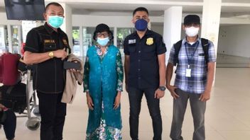 Australian Citizen Gets Deported By Immigration For Overstaying In Kupang Due To The COVID-19 Pandemic