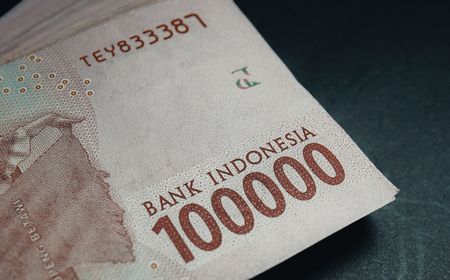 Rupiah Senin Menguat Berkat Pertumbuhan Ekonomi China yang Terangkat 4,9 Persen