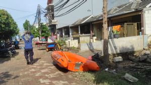 The Condition Of The Garden City Housing In Tangerang After Being Submerged In Almost 2 Meters Of Water