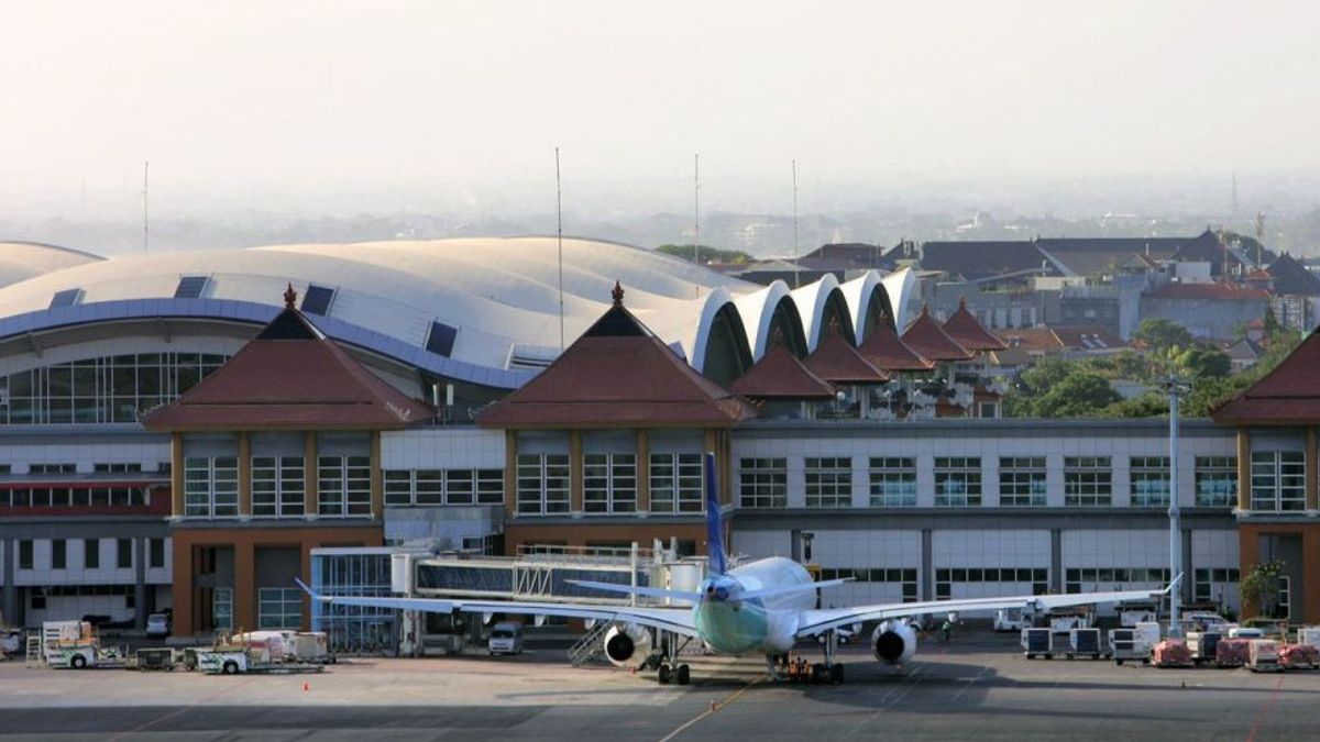 バリ島のングラライ空港は工業地帯の貨物ハブになる機会があります