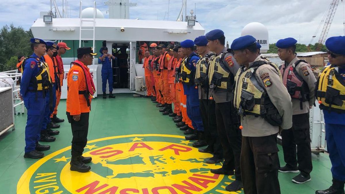 受天气限制，巴厘岛搜救队未能成功疏散在印度洋溺水的KM Linggar Plot 89的受害者