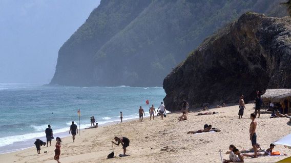 政府支持巴厘岛海上旅游中心欢迎威斯曼升级