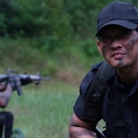 Totalitas Iko Uwais Sutradarai Film Timur, Rela Tak Pulang Berbulan-bulan Demi Karya Terbaik