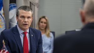 Menhan AS Hegseth Bacakan Ayat Doa Fiktif dari Film Pulp Fiction untuk Benarkan Perang