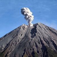 Semeru Kembali Erupsi Pagi Ini, Kolom Abu Setinggi 800 Meter