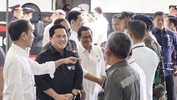 SOE Minister When Trying Fast Train With Jokowi: Comfortable And Safe