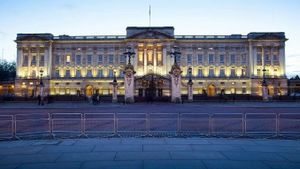 Selain Jalan Rahasia Khusus Ratu Elizabeth II, Ada Apa Lagi di Istana Buckingham?