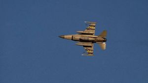 Ukraina Kembali Serang Pesawat Tempur Rusia di Pangkalan Marinovka