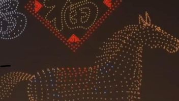 中国の2026年の旧正月:ドローン「1万頭の馬」が20万人の観客を魅了