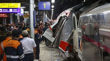 Long-distance train accident incident hits KRL in East Bekasi, 4 people died and 38 were treated