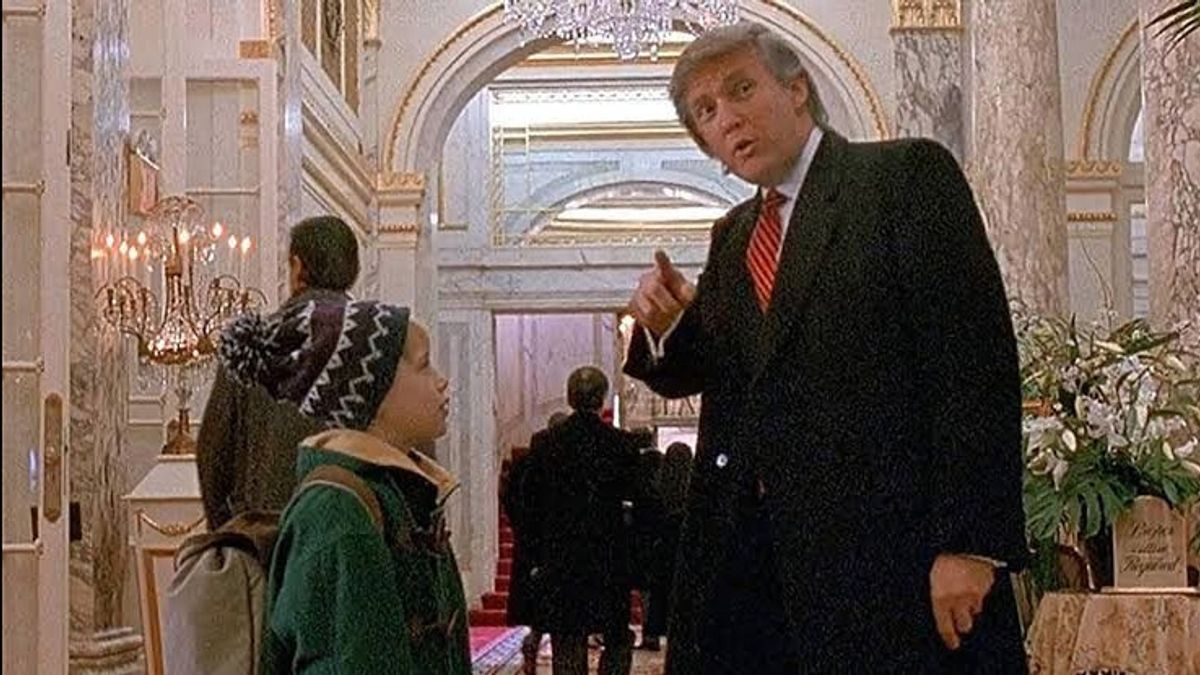 Macaulay Culkin Dukung Petisi Hapus Donald Trump dari <i>Home Alone 2</i>