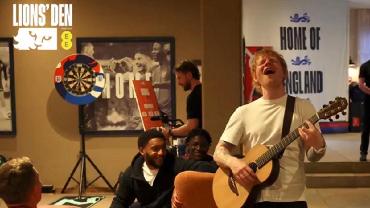 Ed Sheeran Enters The England National Team Ahead Of The Euro 2024 Quarter-finals Against Switzerland