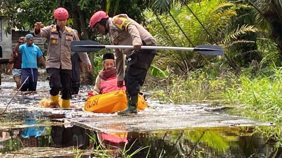 超过1，000户家庭和房屋受到影响，Siak Riau Regency政府考虑建立洪水警报状态