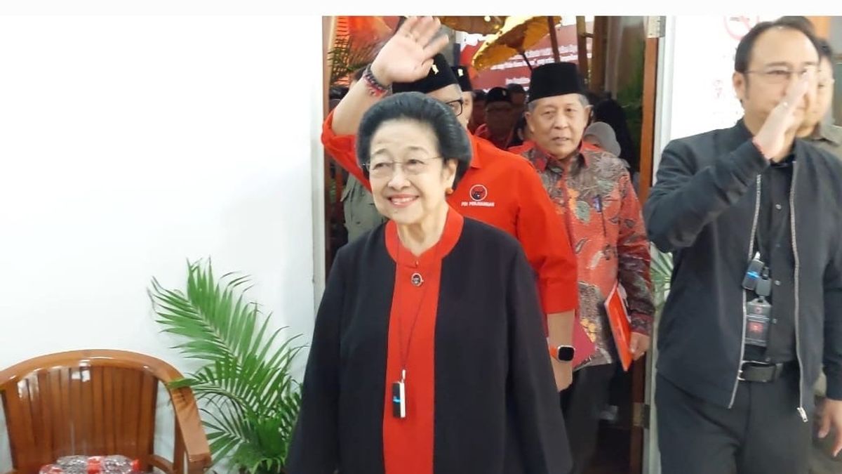 Megawati Regarding The Constitutional Court's Decision Is Disallowed: Actually The DPR Is Opo Toh Yo?