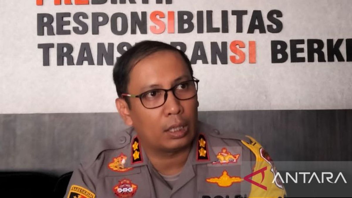    Polisi Buru Pelaku Penusukan yang Sebabkan 2 Orang Tewas di Depan Bencoolen Mall Bengkulu