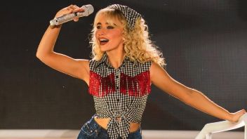 البيت الأبيض أزيل أخيرا الفيديو الذي يستخدم أغنية سابرينا كاربنتر