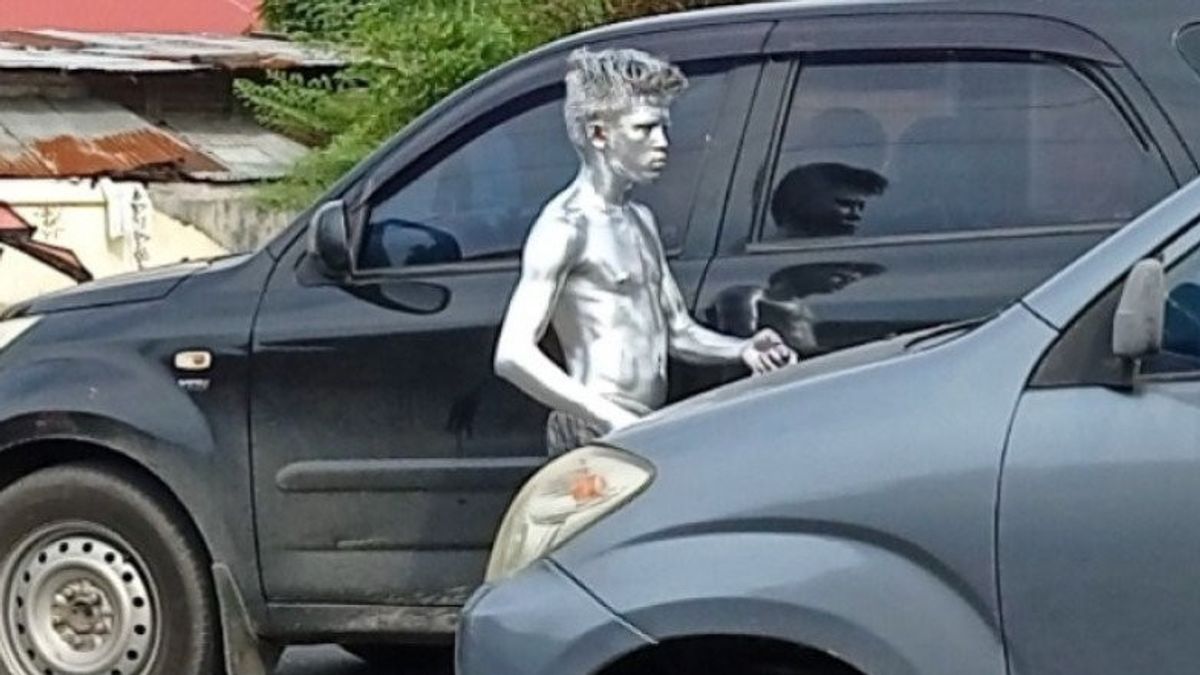 In 1 Hour, A Silver Man Can Earn IDR 150,000