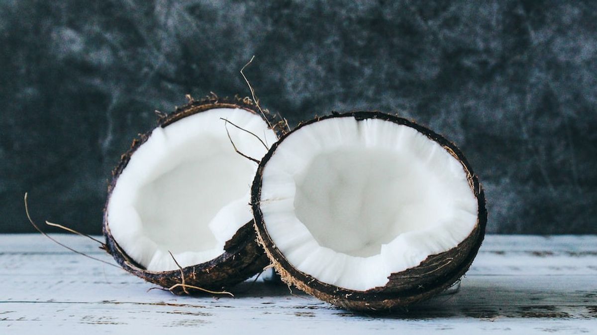 9 Benefits Of Old Kelapa Water For Body Health