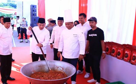 Polri Distribusikan 9.300 Hewan Kurban di Seluruh Indonesia, 10 Ton Daging Siap Dibagikan Dalam Bentuk Olahan Rendang