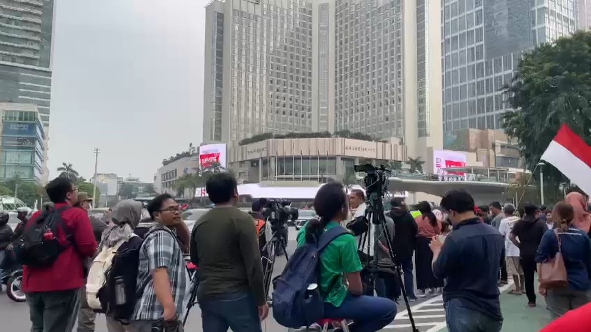 Wali Kota Tangsel Ingatkan Warganya yang Ikut Arakan Timnas U-22 di Jakarta Patuhi Lalu Lintas