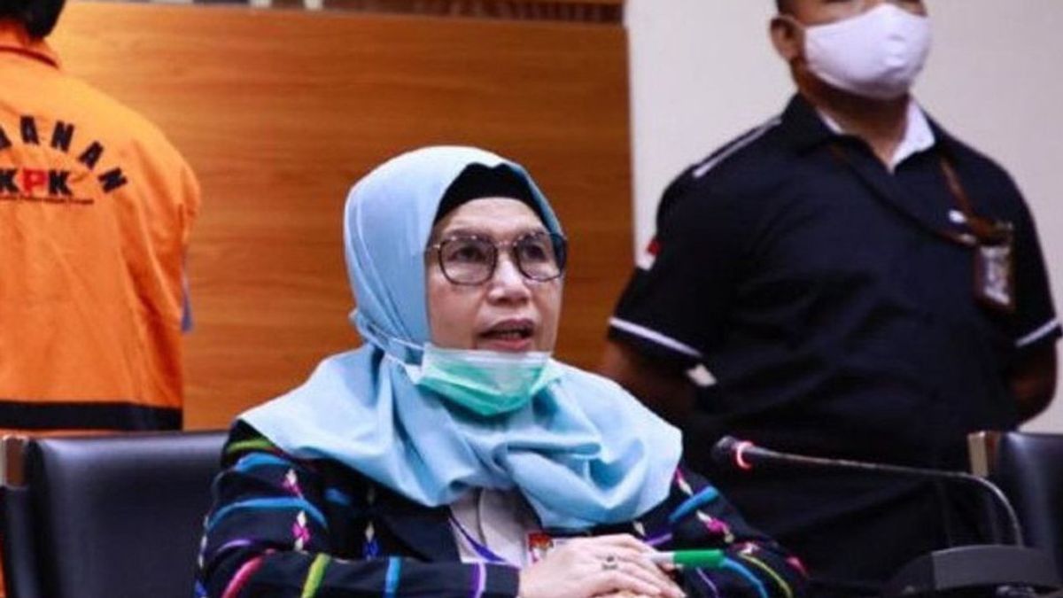 Pedas! MAKI Sebut Vonis Dewas KPK Terhadap Lili Pintauli Siregar Tak Penuhi Rasa Keadilan 