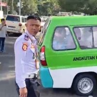 Cegah Macet Parah, Angkot Dihentikan Sementara di Jalur Wisata Puncak